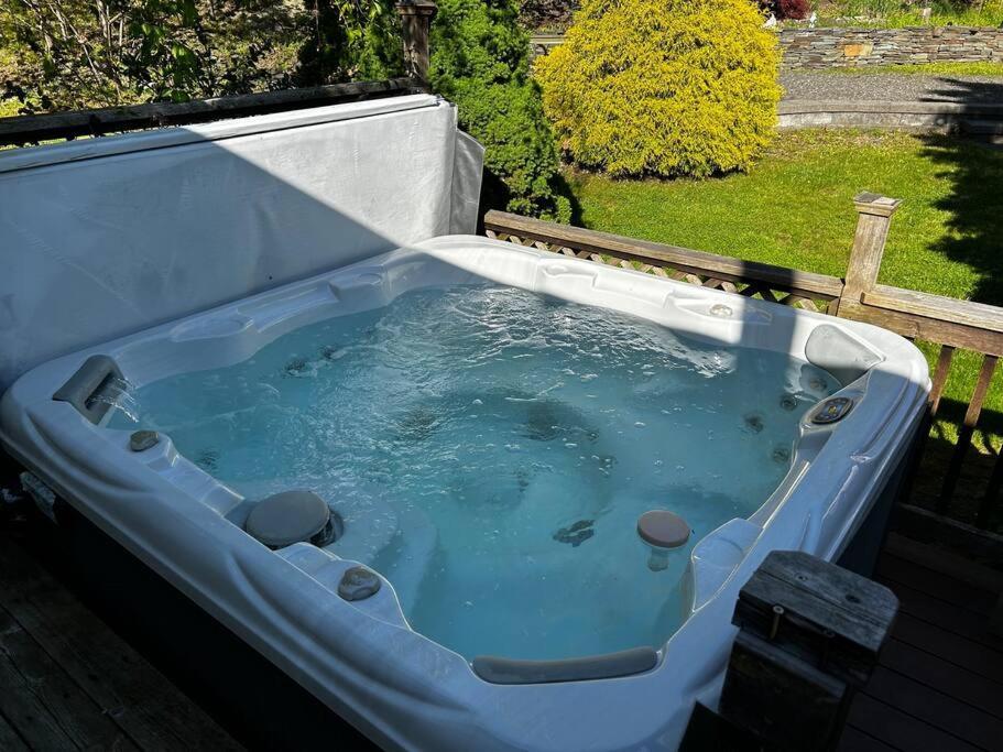 Woodland Whimsy A Private Escape, Hot Tub, Pool, Sunroom Saugerties Exteriér fotografie