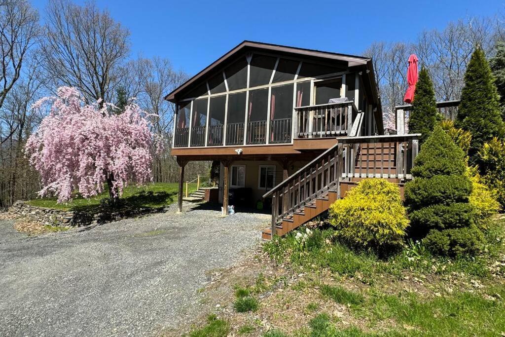 Woodland Whimsy A Private Escape, Hot Tub, Pool, Sunroom Saugerties Exteriér fotografie